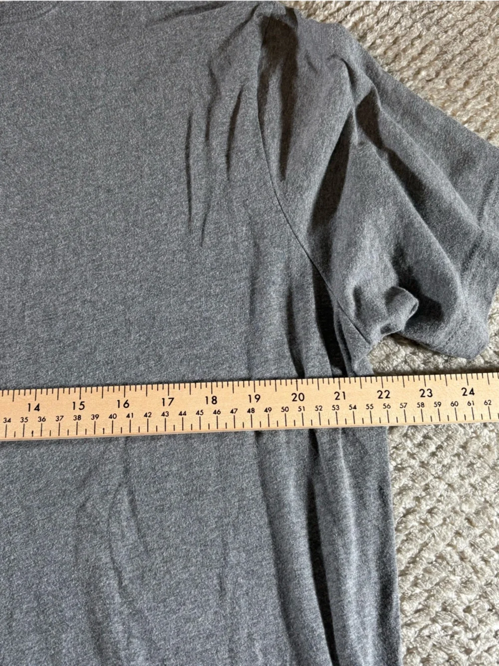 Coca Cola Men’s XXL Gray Atlanta Graphic Short-Sleeve Tee - Picture 5 of 6